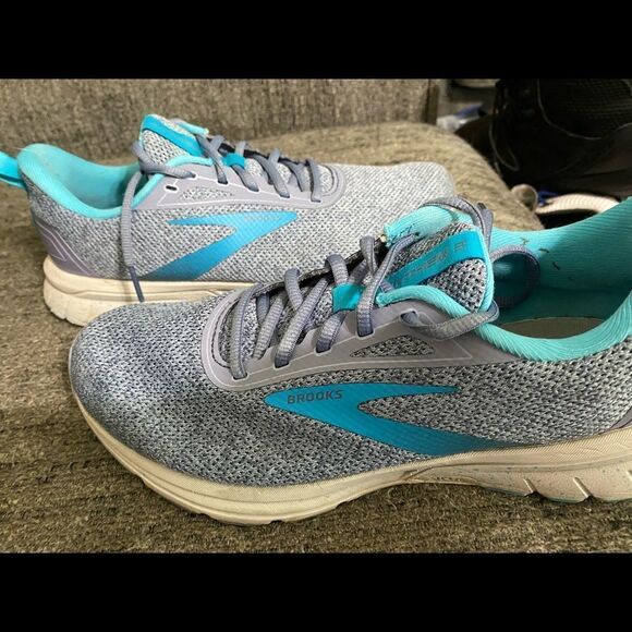 Brooks Running shoes - Picture 7 of 11